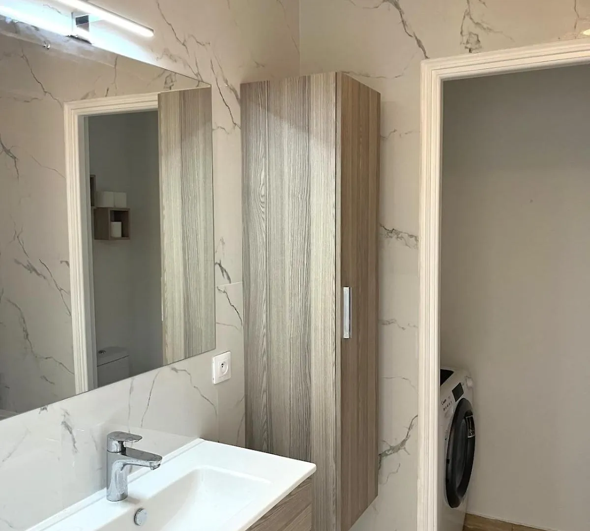 Beautiful Studio With Parking Place Massena Nice 0*,  France